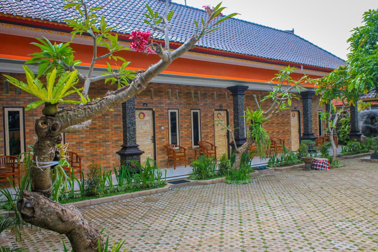Jembrana Hotel Niki מראה חיצוני תמונה